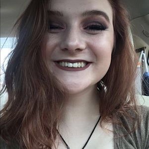 Meet your Posher, Maddie